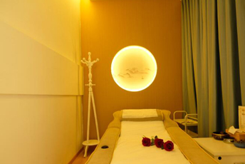 南宁日式指压的寂静美学：在按压中听见雪落的声音